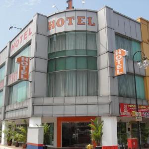 1 Hotel Kuchai Lama