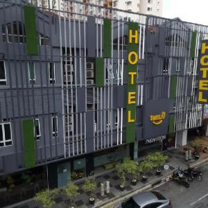 Smile Hotel Wangsa maju 