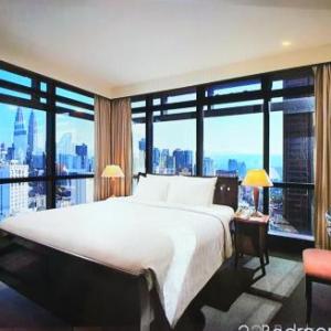 KL Diamond Suites times Square