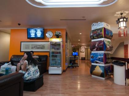 Hotel Chinatown Inn - image 10