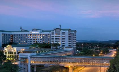 Sama-Sama Hotel Kuala Lumpur International Airport - image 1