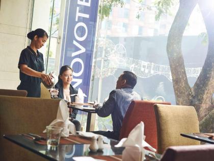 Novotel Kuala Lumpur City Centre - image 3