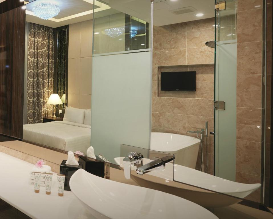 Dorsett Regency Hotel Kuala Lumpur - image 7