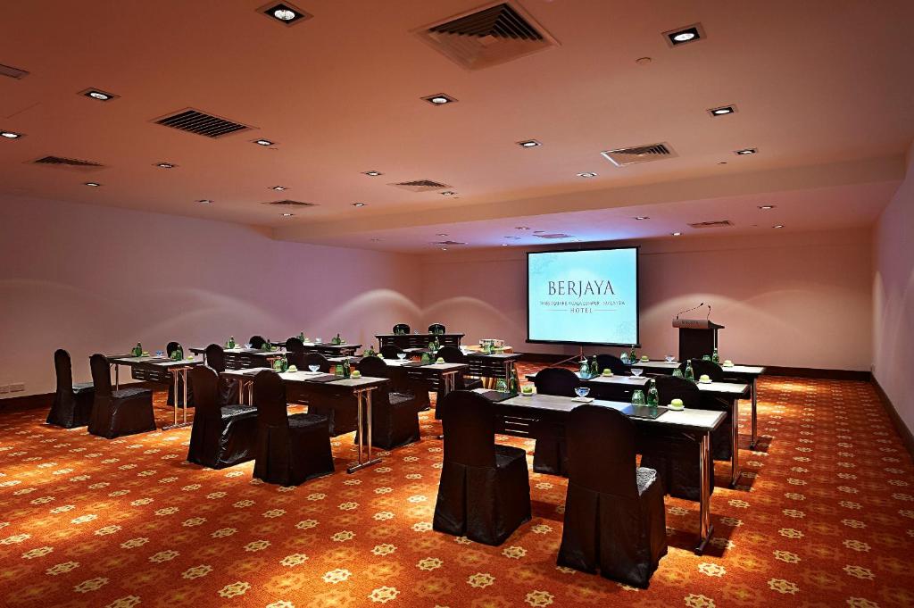 Berjaya Times Square Hotel - image 3
