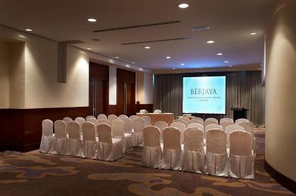 Berjaya Times Square Hotel - image 4