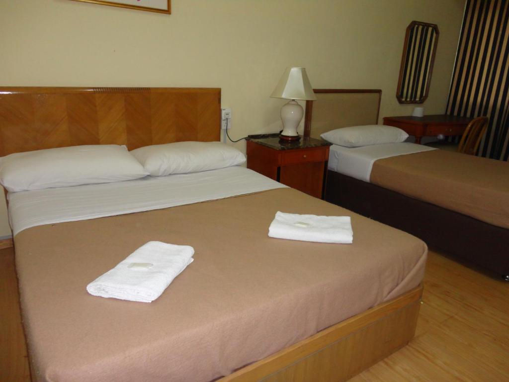 Pristine Hotel - image 3