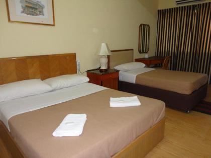 Pristine Hotel - image 4