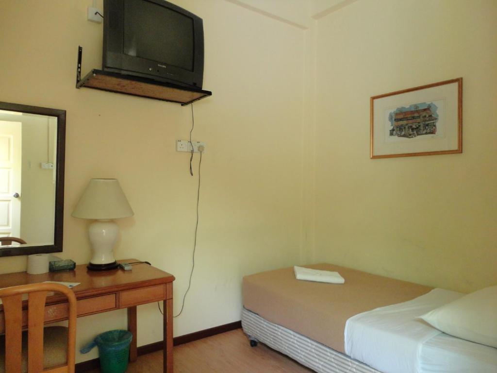 Pristine Hotel - image 6