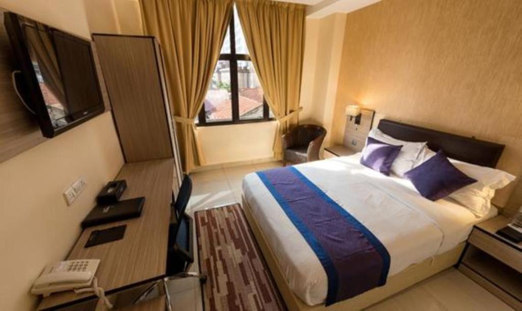 Hotel Club Dolphin - image 6