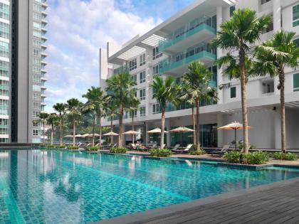 Lanson Place Bukit Ceylon - image 1