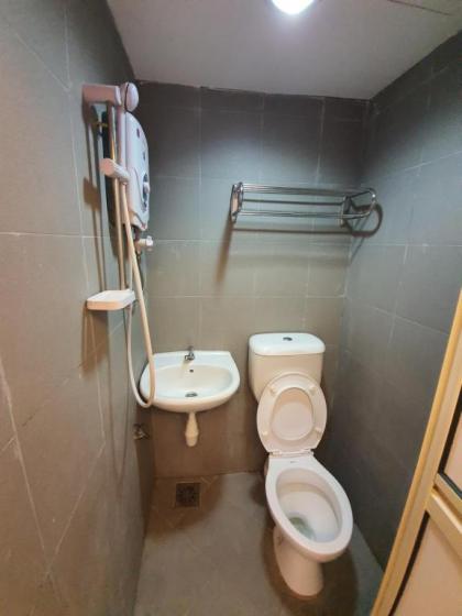 SPOT ON 89698 Budget Inn Hotel - image 11