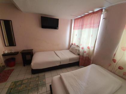SPOT ON 89698 Budget Inn Hotel - image 19