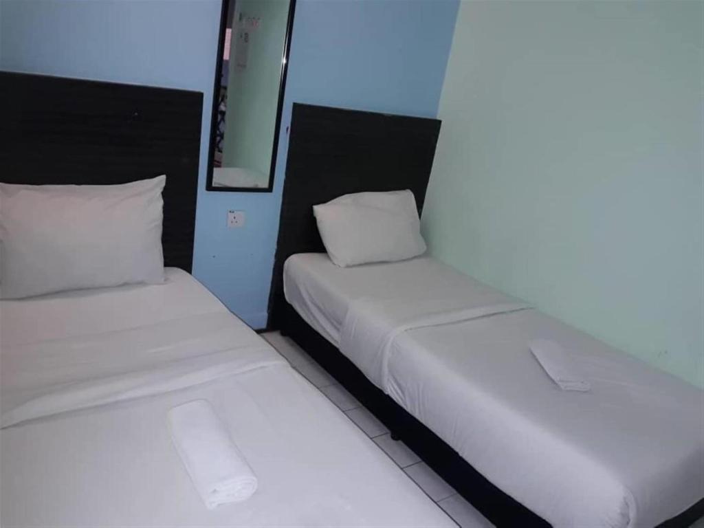 SPOT ON 89698 Budget Inn Hotel - image 7