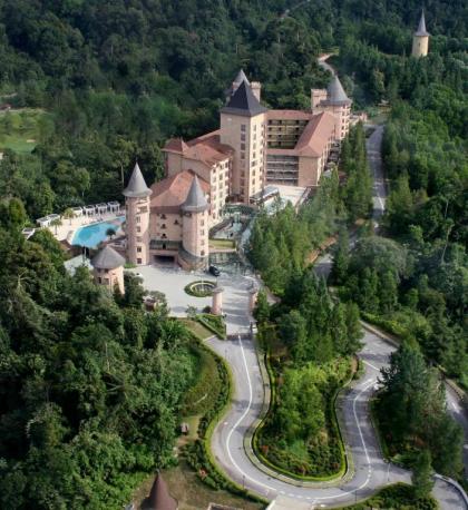 The Chateau Spa & Wellness Resort - image 1