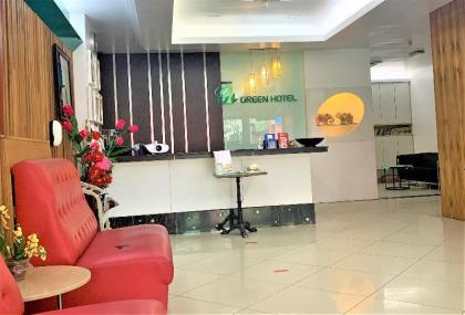 Green Hotel Puchong - image 3