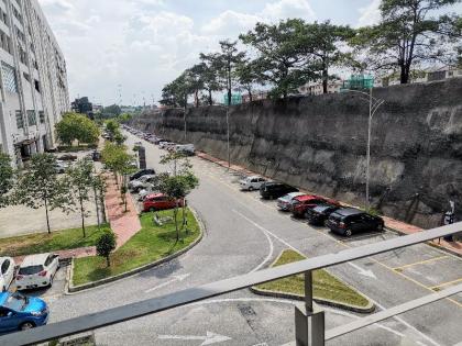 I Hotel @ Kota Damansara - image 5