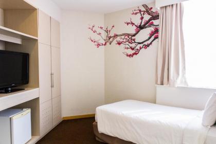The 5 Elements Hotel - image 6