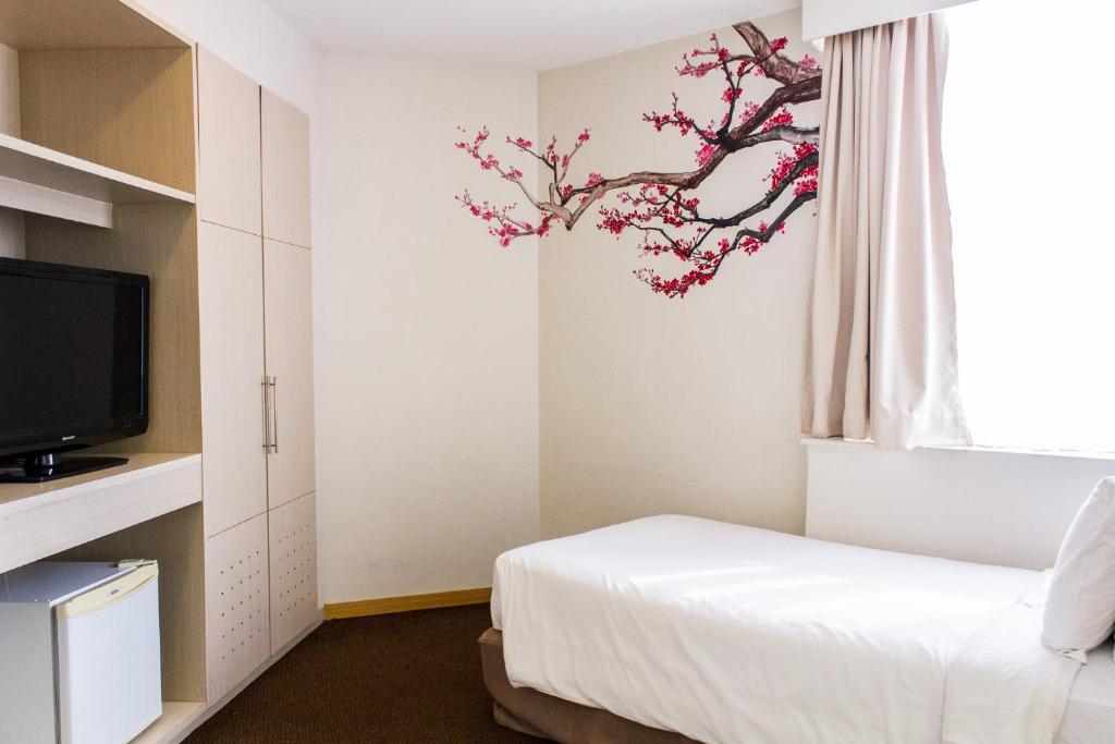 The 5 Elements Hotel - image 6