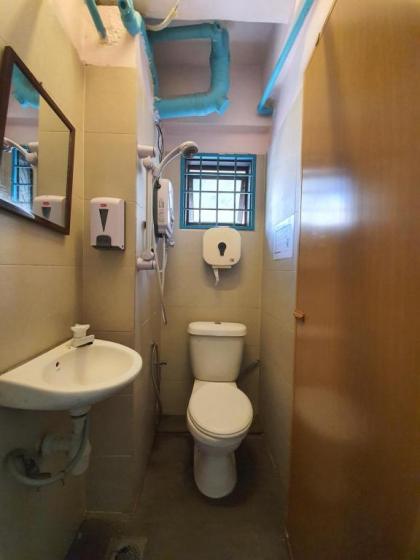 The Travel Hub Guesthouse - image 18