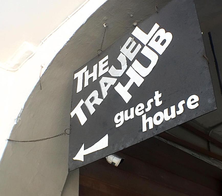 The Travel Hub Guesthouse - image 3