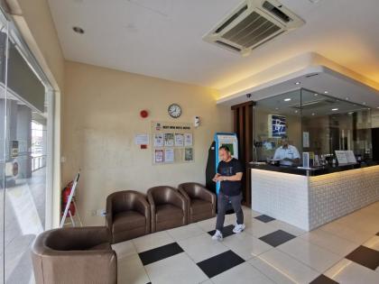 Best View Hotel Bangi - image 12