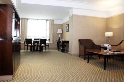 Pacific Regency Hotel Suites - image 16