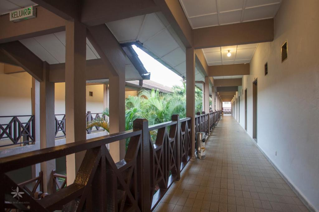 Hotel Seri Malaysia Bagan Lalang - Sepang - image 5