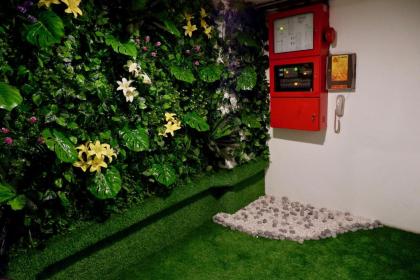 Iris Garden Hotel - image 17