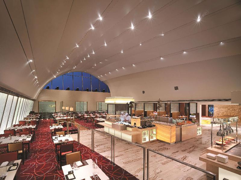 Traders Hotel Kuala Lumpur - image 3