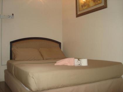 Kawana Tourist Inn - image 11