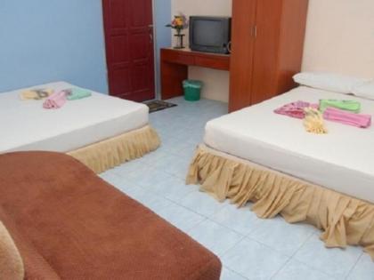 Kawana Tourist Inn - image 13