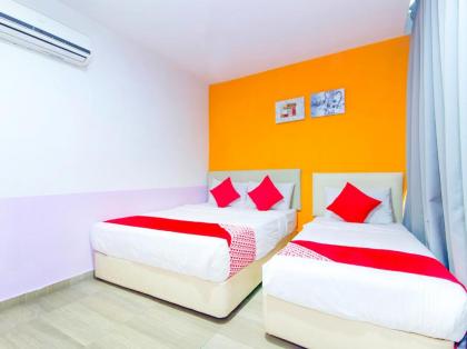 OYO 193 City Kuchai Hotel - image 16