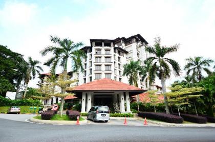 Palm garden hotel ioi resort city