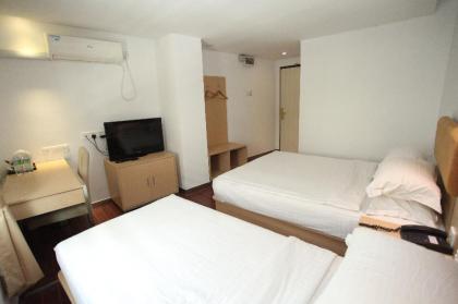 Aira Hotel - image 11