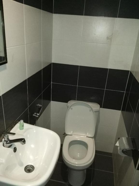 T Hotel Bukit Bintang - image 5