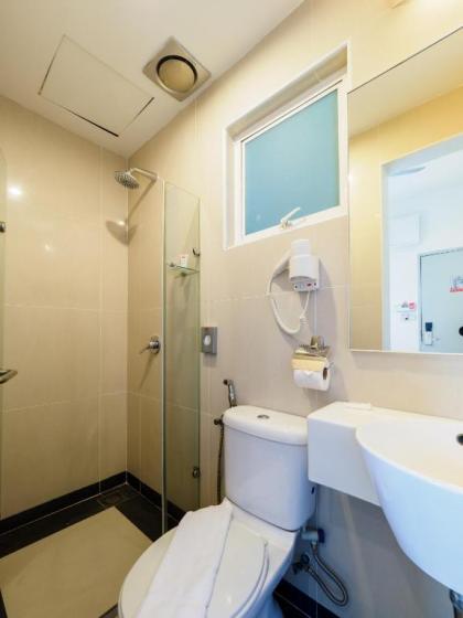 Tune Hotel KLIA Aeropolis (Airport Hotel) - image 3