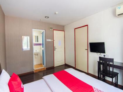 OYO 89891 1st Inn Hotel Subang (SJ15) - image 3