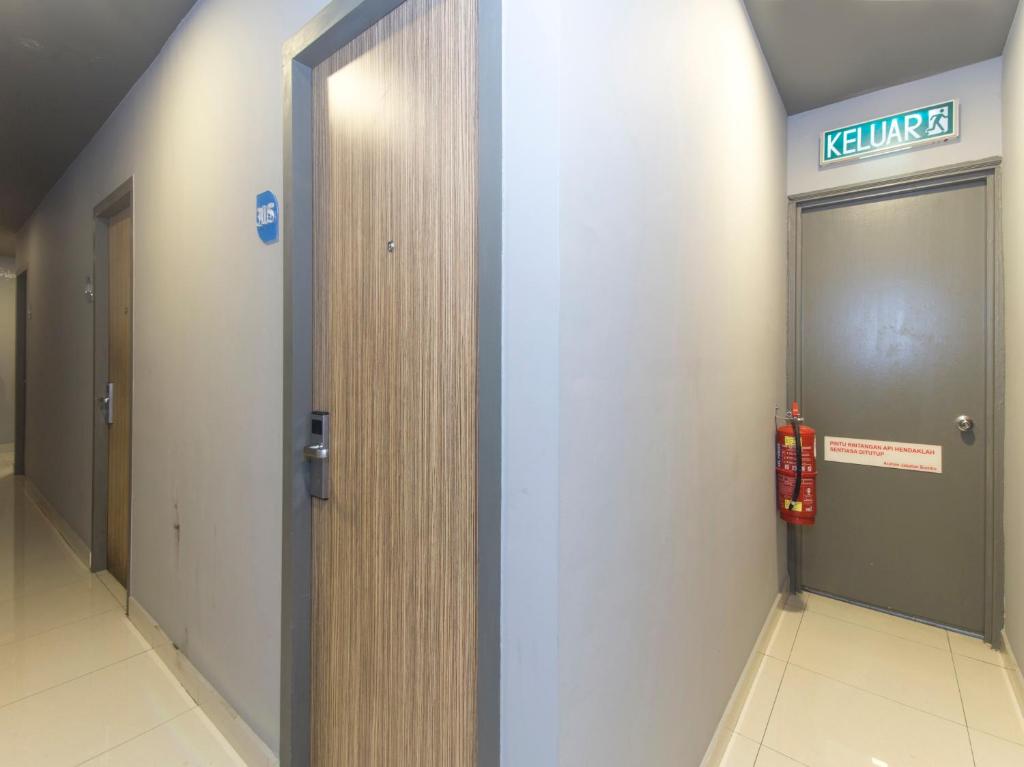 I Hotel Kuala Lumpur - image 2