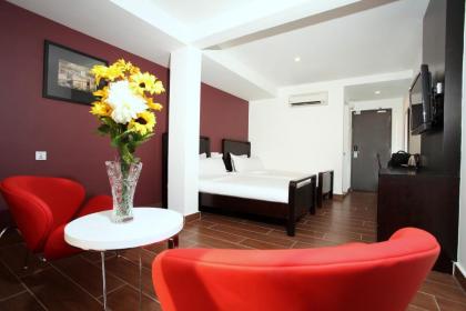 Crossroads Hotel - image 15