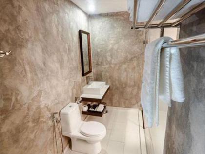 D Boutique Hotel - image 12