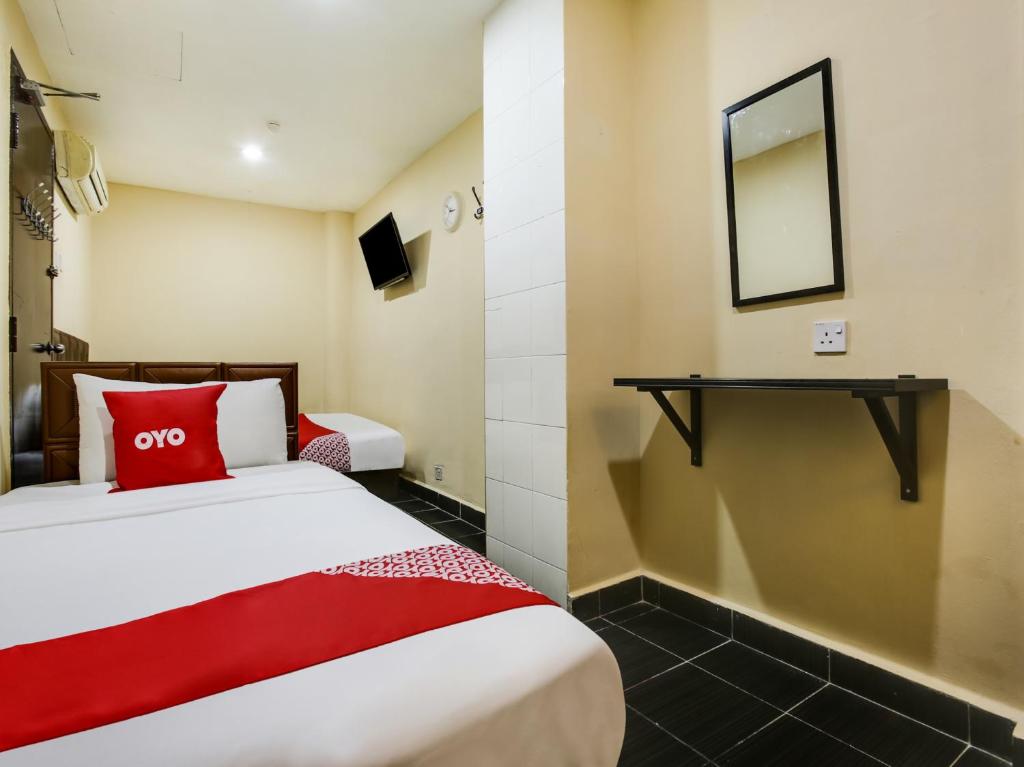 Sassana Hotel - image 5