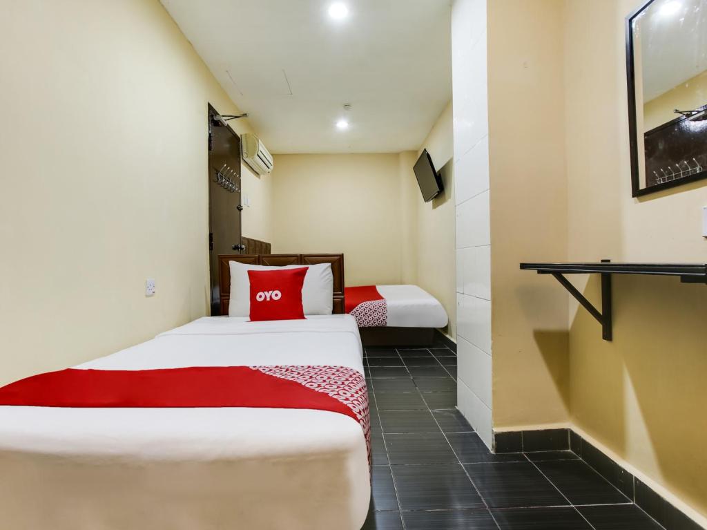 Sassana Hotel - image 6