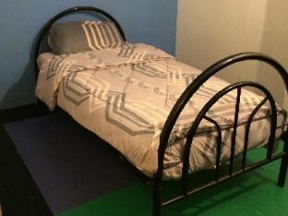 Funky Crib Hotel - image 13