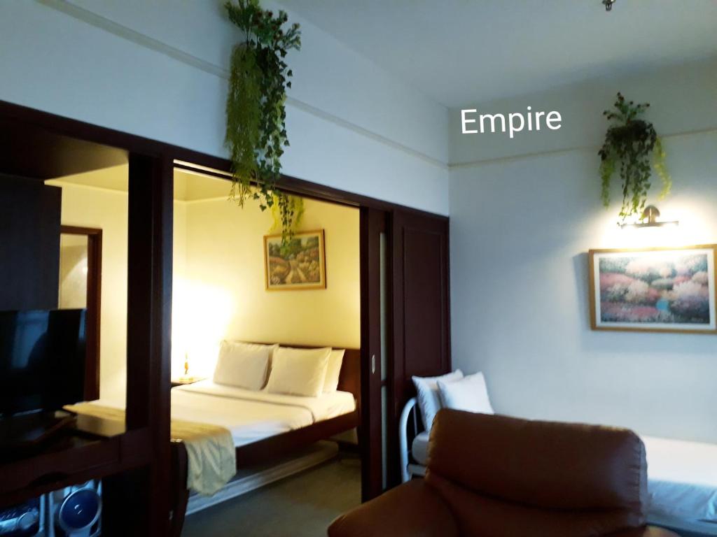 Empire Suite at Time Square - image 4