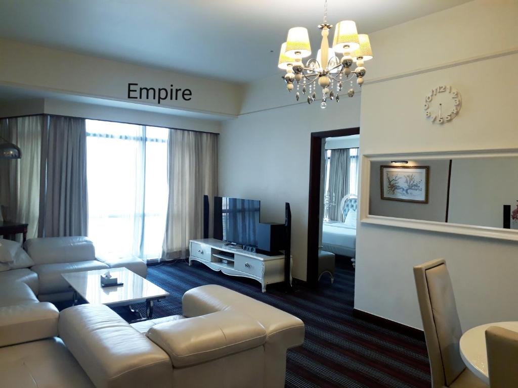Empire Suite at Time Square - image 7