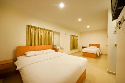 De UPTOWN Hotel @ Subang Jaya - image 3