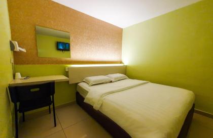 De UPTOWN Hotel @ P.J. 222 - image 16