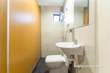 33 Star Hotel by The Awinka Group Of Management - image 12