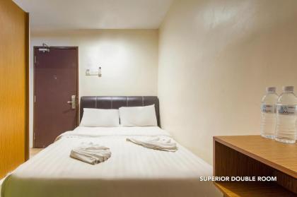 33 Star Hotel by The Awinka Group Of Management - image 13