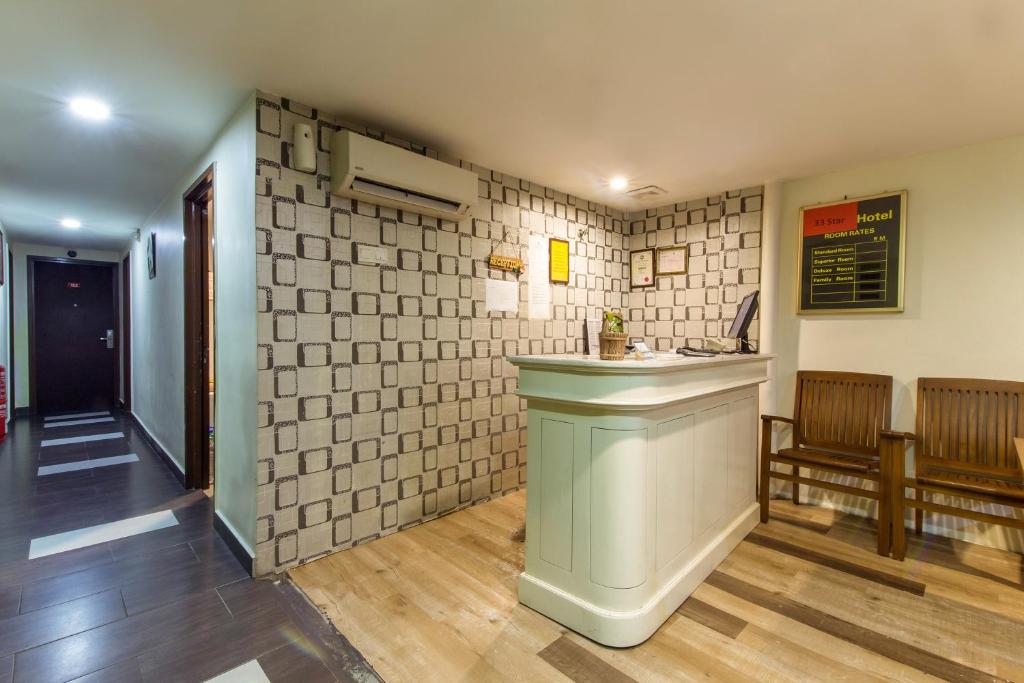 33 Star Hotel by The Awinka Group Of Management - image 3